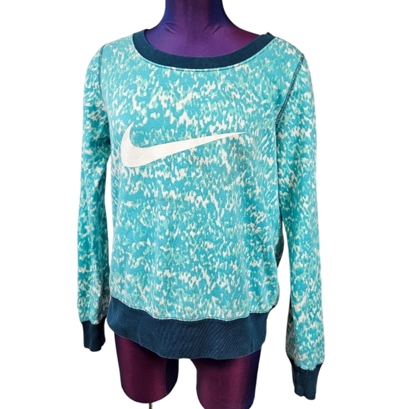 Nike Club AOP Teal Printed‎ Sweatshirt Size Large Women's - Picture 1 of 7